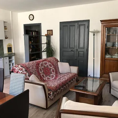 Apartment Des Voyageurs Villefort (Lozere)